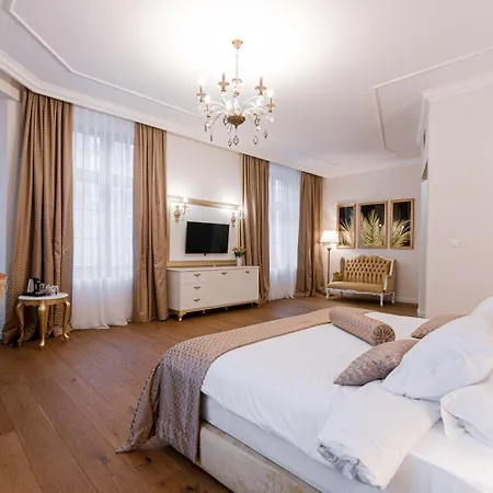 Hotel Michael's Palace 4*