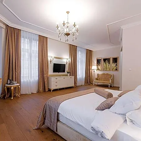 Hotel Michael's Palace