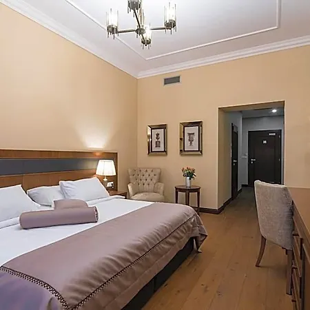 Hotel Michael's Palace 4*