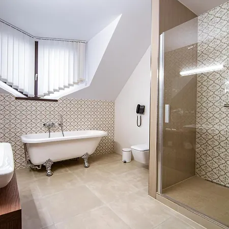 Michael's Palace كَشّا